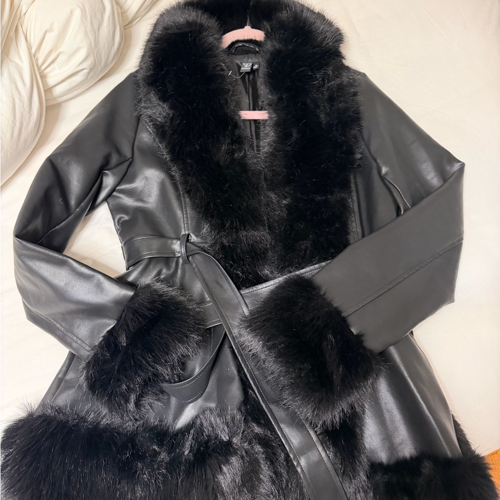 Women's Black Faux Fur Trim Leather Coat